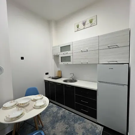 Ea2 Bulevar, - Free Parking